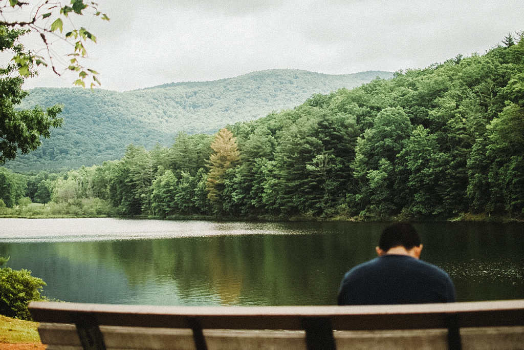 TEEN AT LAKE