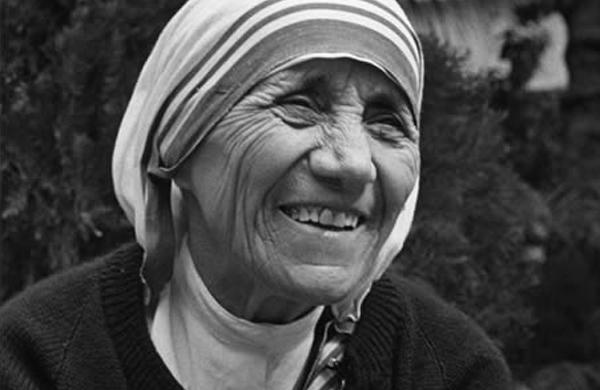 Woman-of-Inspiration-Mother-Teresa1